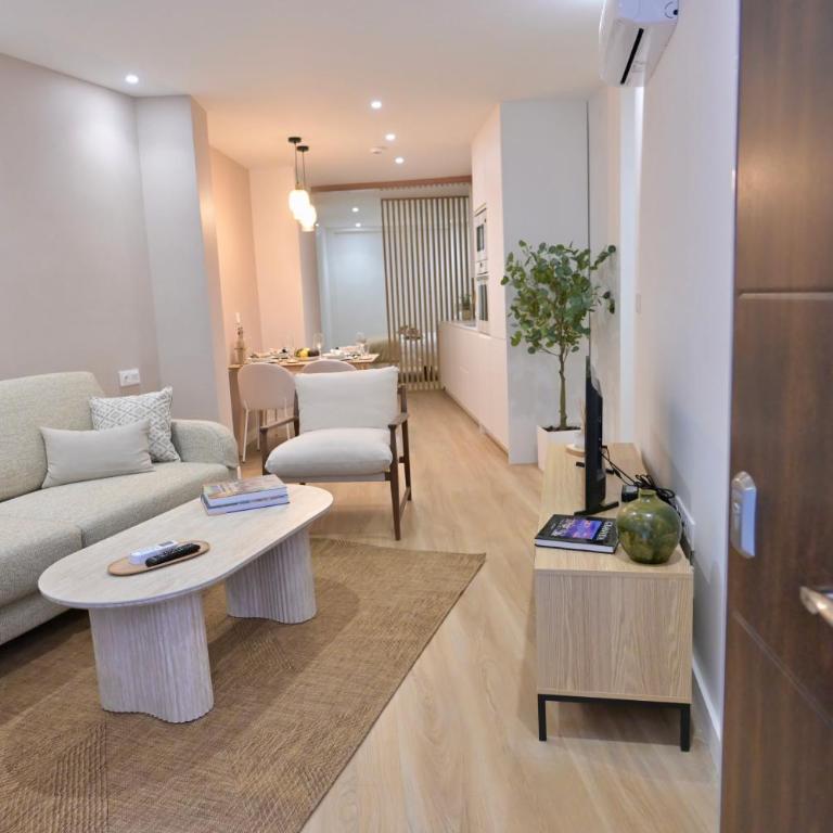 Clavero Suite - Two-Bedroom Studio Apartment - 31