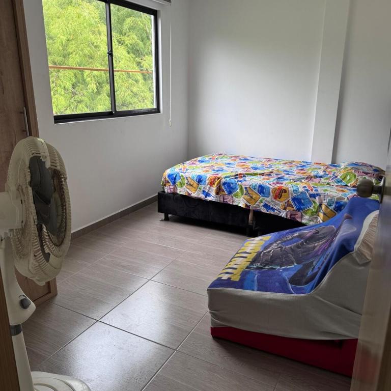 Apartment with a beautiful view in Cocorna, Antioquia - Apartamento de 3 dormitorios - 2