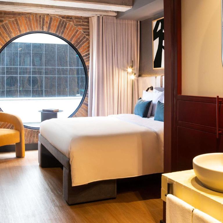 Tribe Medellín - TRIBE Extra - 2