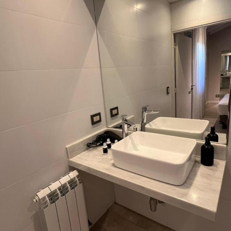 Huli B&B - Double or Twin Room with Private Bathroom - 3