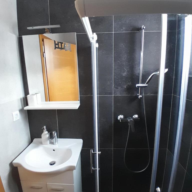 Magična planina - One-Bedroom Apartment - 3