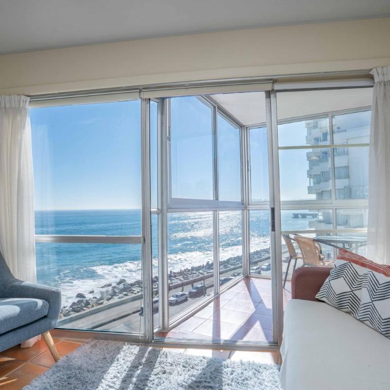 Beachfront apartment in Viña - Two-Bedroom Apartment - 48