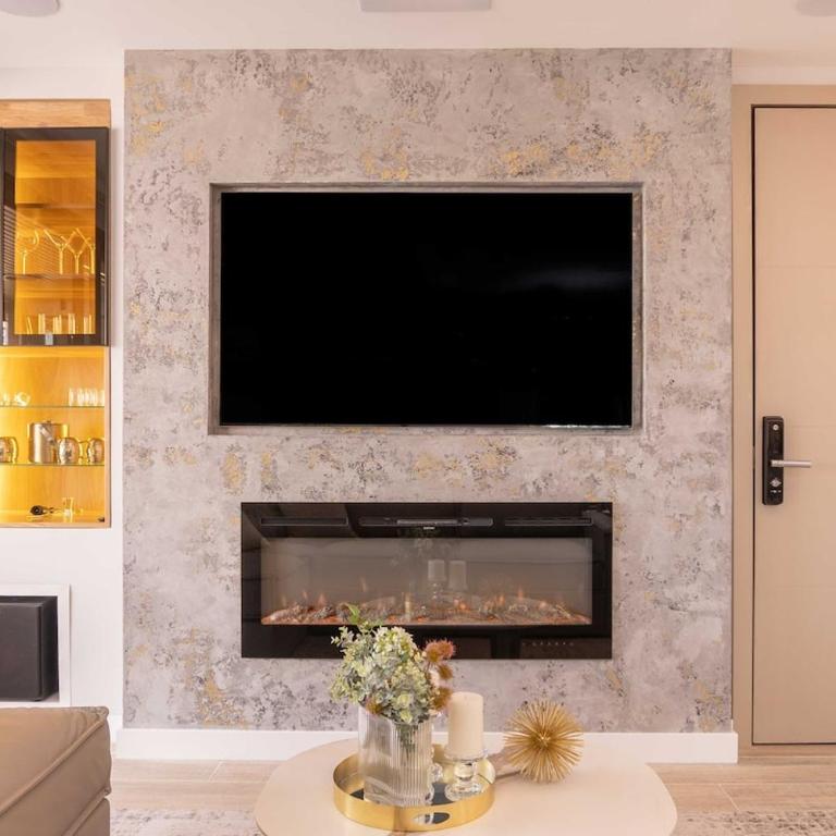 Exclusive Luxury Apartment - Poblado Medellín - Two-Bedroom Apartment - 34