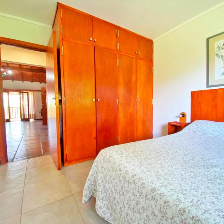 Amplio y con Balcón a 10 cuadras del mar!! - Two-Bedroom Apartment - 7