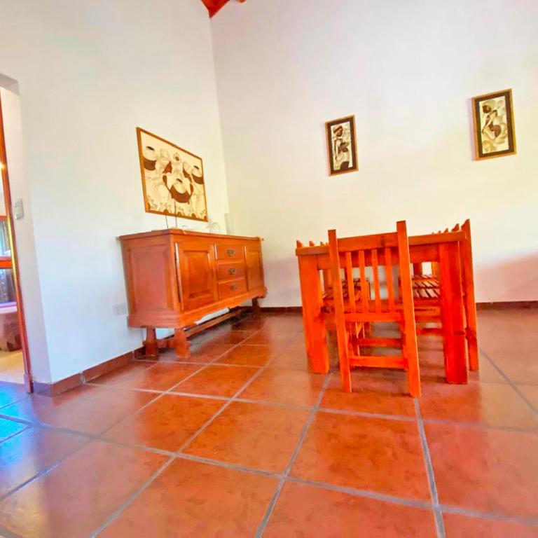 Amplio y con Balcón a 10 cuadras del mar!! - Two-Bedroom Apartment - 16
