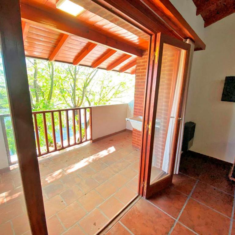 Amplio y con Balcón a 10 cuadras del mar!! - Two-Bedroom Apartment - 18