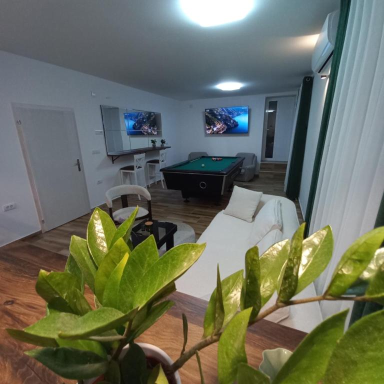 Vila Pogled - Apartman sa 2 Spavaće Sobe - 24