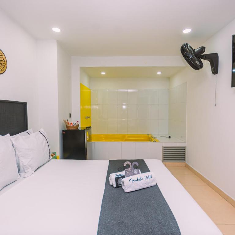 Mandala Hotel Centro - Suite con bañera de hidromasaje - 1