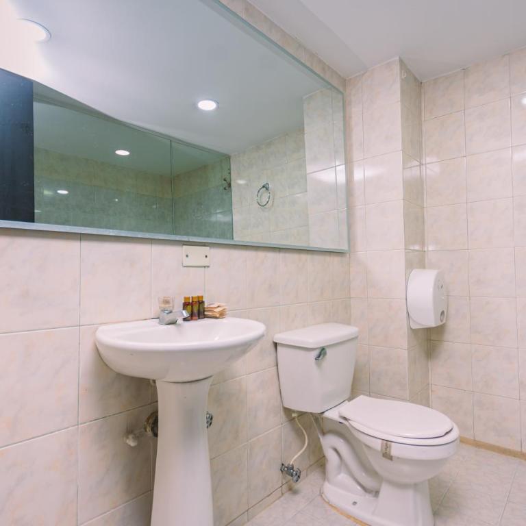 Mandala Hotel Centro - Habitación Familiar Estándar - 5