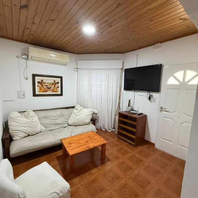 Casa por dia - Two-Bedroom House - 3