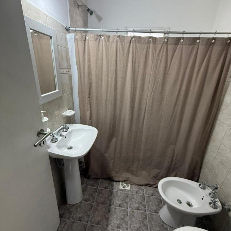 Casa por dia - Two-Bedroom House - 5
