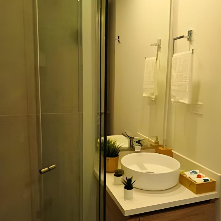 ¡Comodidad y Estilo frente al mar! - Deluxe Two-Bedroom Apartment with Garden View - 11