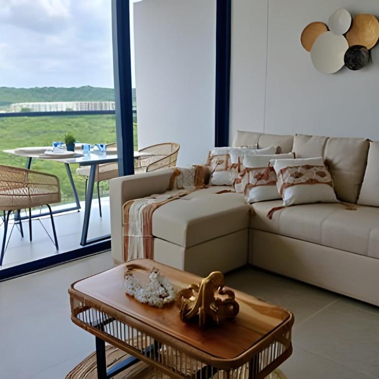 ¡Comodidad y Estilo frente al mar! - Deluxe Two-Bedroom Apartment with Garden View - 32