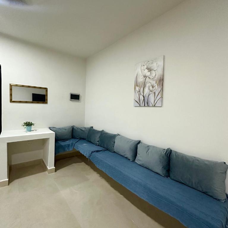 Deptos Modernos Colonia México - Family Room - 11