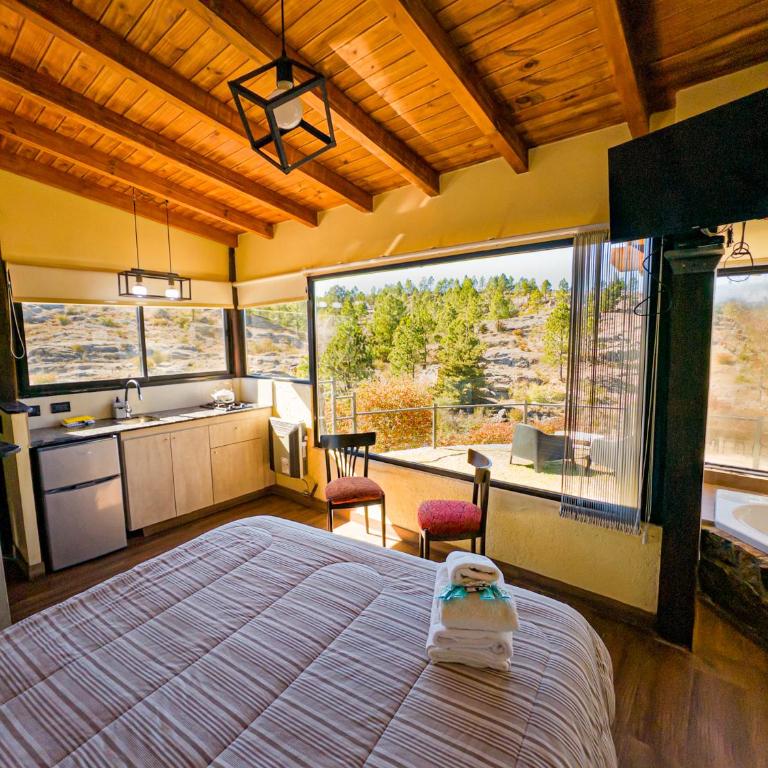 Cuesta de las Piedras - Suite with Mountain View - 9