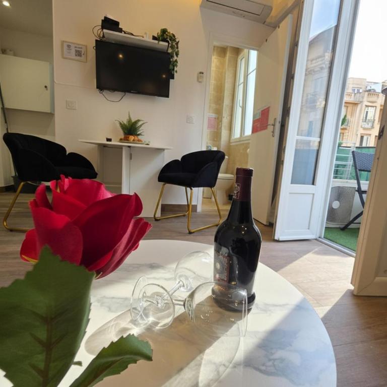 Cozy studio, balcony & AC, Heart of Nice - Studio - 15