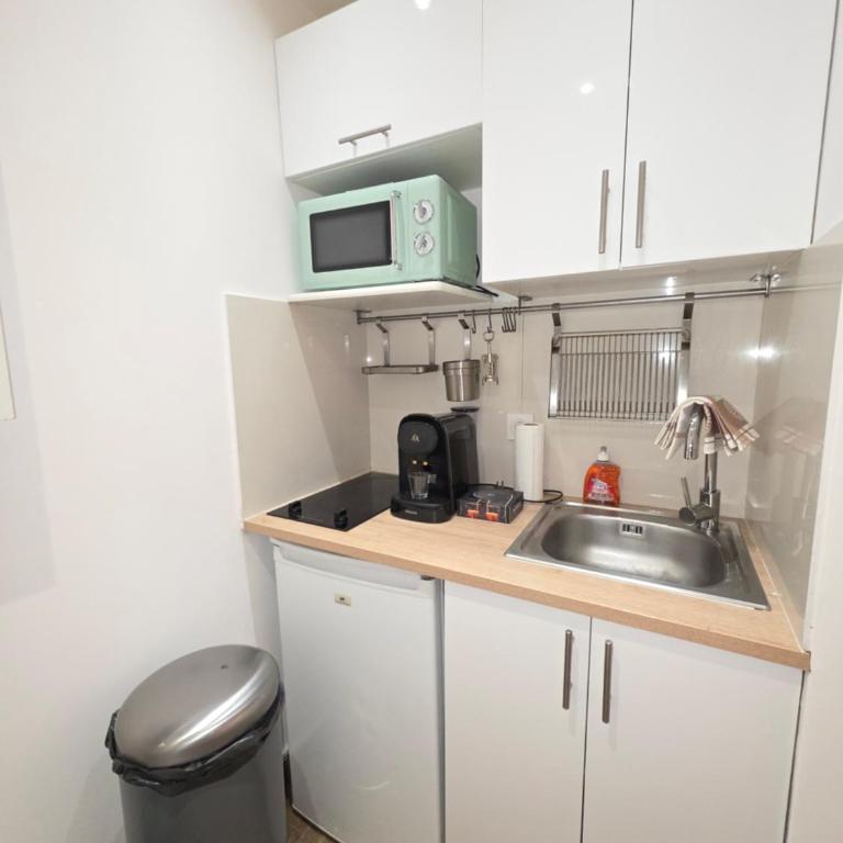 Cozy studio, balcony & AC, Heart of Nice - Studio - 21