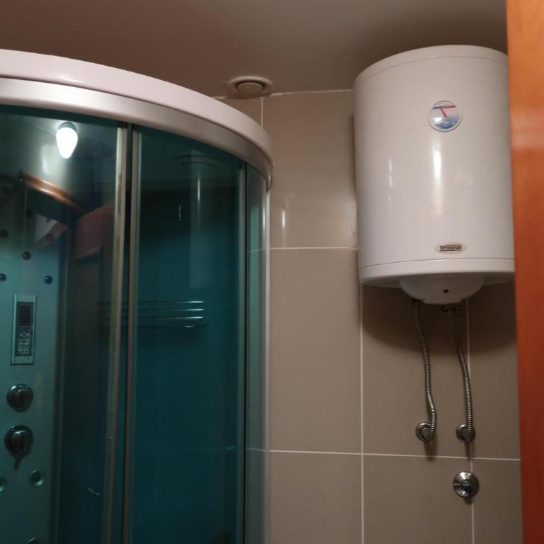 Apartman 601 i 603 Kopaonik Centar - Deluxe One-Bedroom Apartment - 20