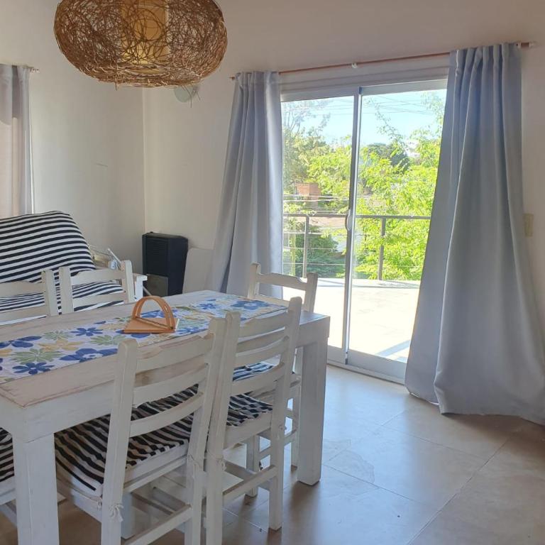 Departamentos Pinamar 4 y 6 personas - One-Bedroom Apartment - 16