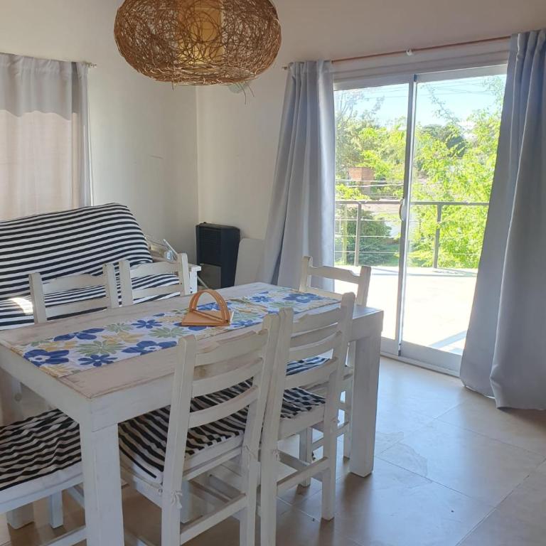 Departamentos Pinamar 4 y 6 personas - One-Bedroom Apartment - 18