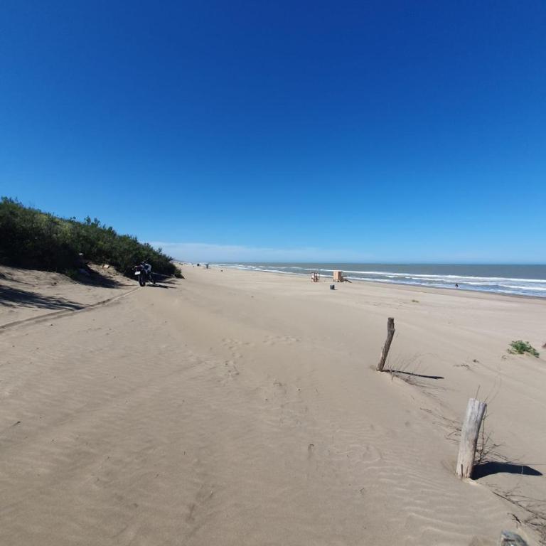 Departamentos Pinamar 4 y 6 personas - One-Bedroom Apartment - 27