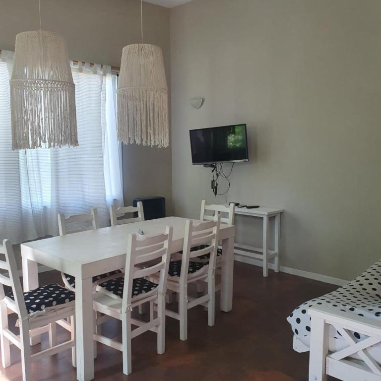 Departamentos Pinamar 4 y 6 personas - One-Bedroom Apartment - 37