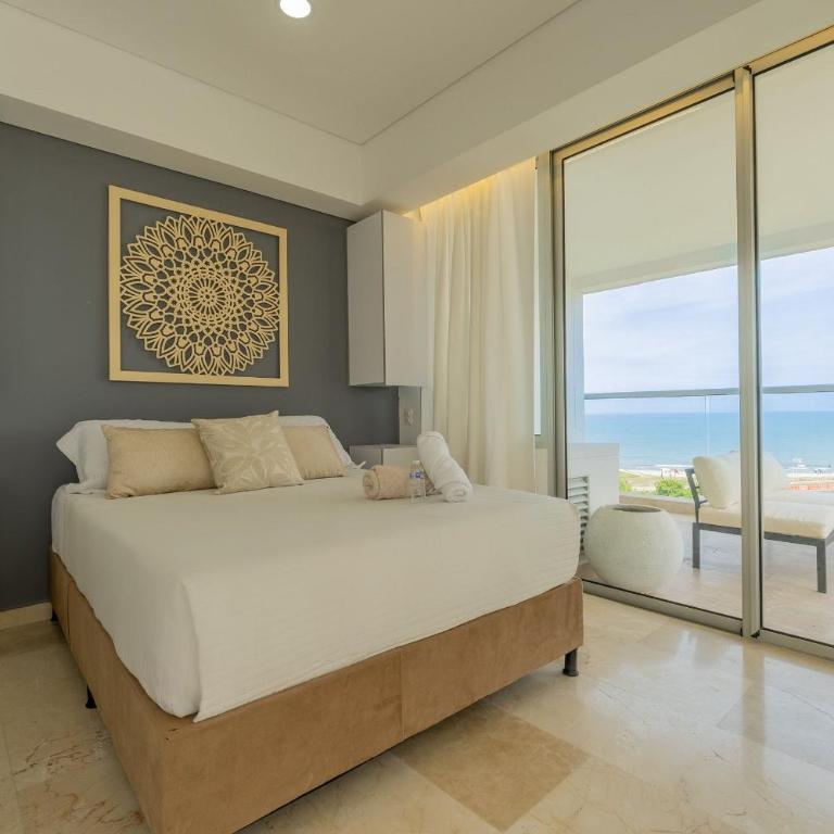Cartagena Beach Resort 629 - Suite Deluxe - 1