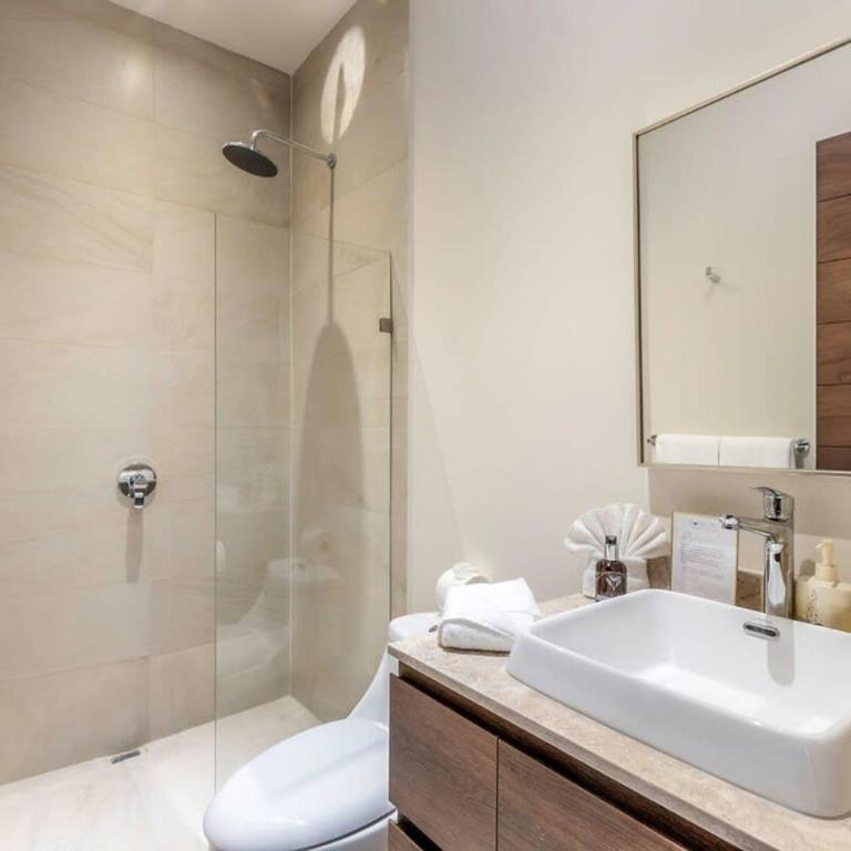 Stunning 2BR Ocean Views & Gym Pool at Vista Vela - Apartamento - 17