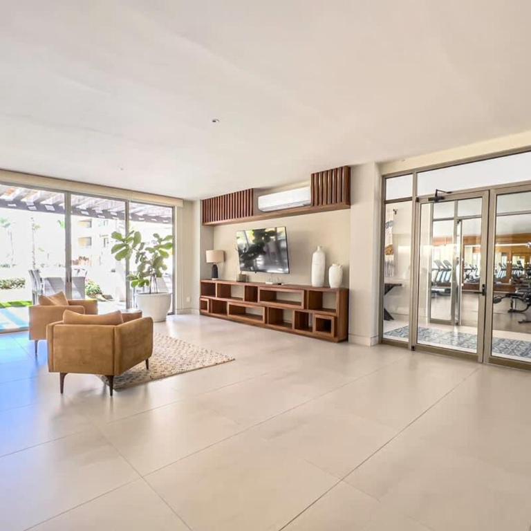 Stunning 2BR Ocean Views & Gym Pool at Vista Vela - Apartamento - 31