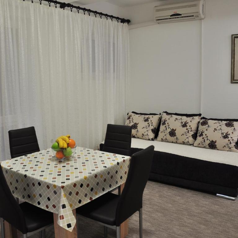 Comfort Apartments - One-Bedroom Apartment - 9