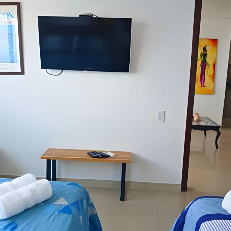 Increíble vista al mar en el corazón de Bocagrande - Two-Bedroom Apartment with Balcony and Sea View - 11