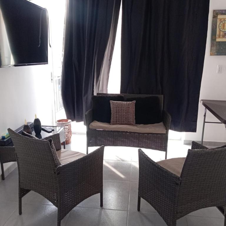 Condomio Alicante Ricaurte - Apartamento de 3 dormitorios - 6