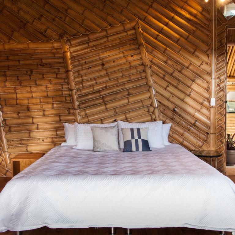 PIA COLOMBIA - Suite con vistas a la montaña - 4