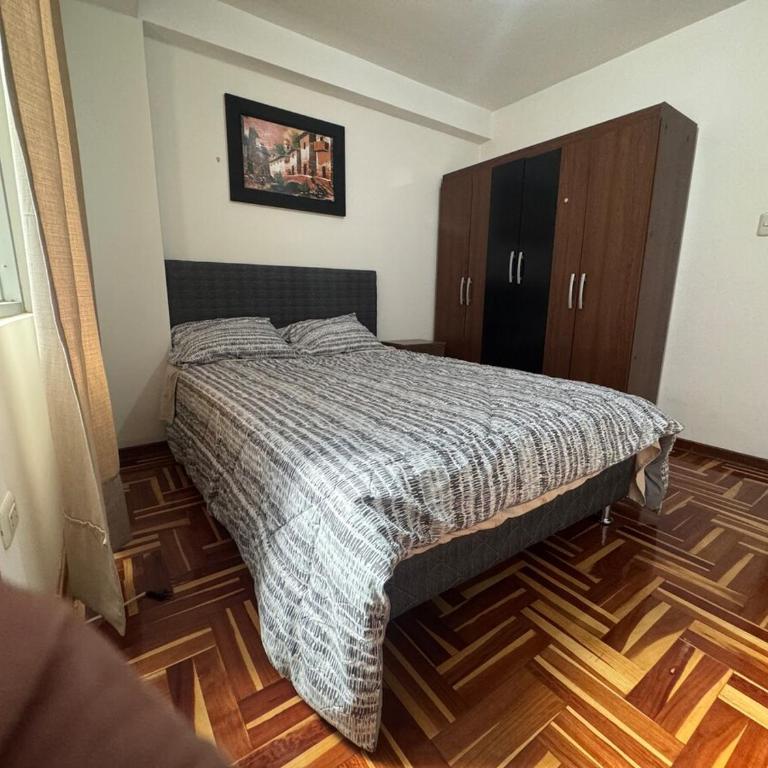 Siéntete como en casa, excelente apartamento - Three-Bedroom Apartment - 16