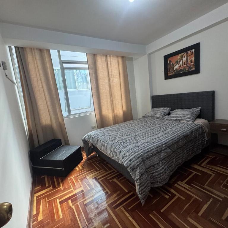 Siéntete como en casa, excelente apartamento - Three-Bedroom Apartment - 17