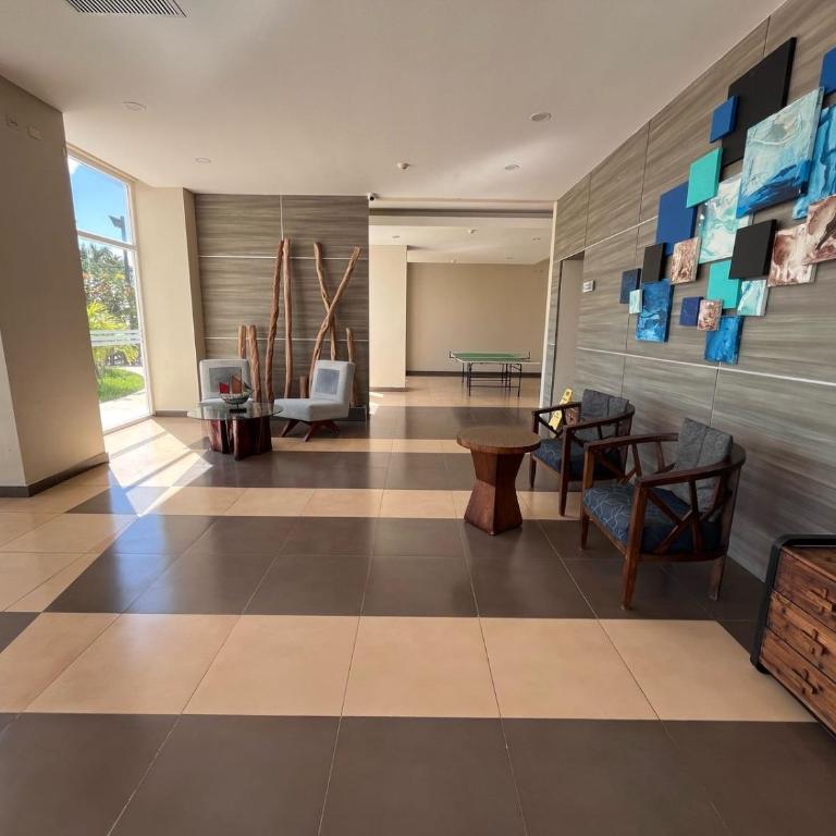 Ocean Club Apartment - Atlantic Tower - Three-Bedroom Apartment - 11