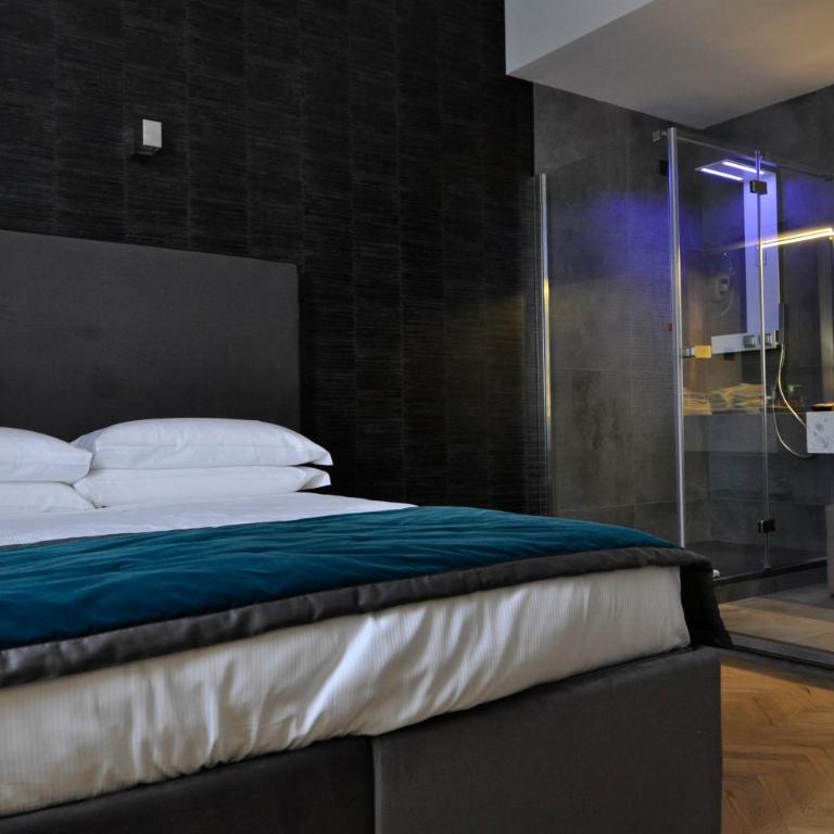 Place 24 Suites & Wellness - Camera Matrimoniale Superior - 9