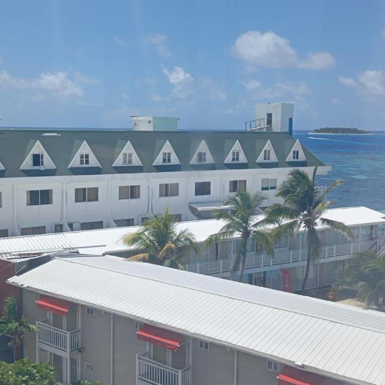 Apartamentos Commodore Bay Club - Apartamento con vistas al mar - 46