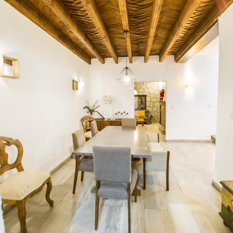 House with a private pool in San Miguel de Allende - Five-Bedroom House - 33