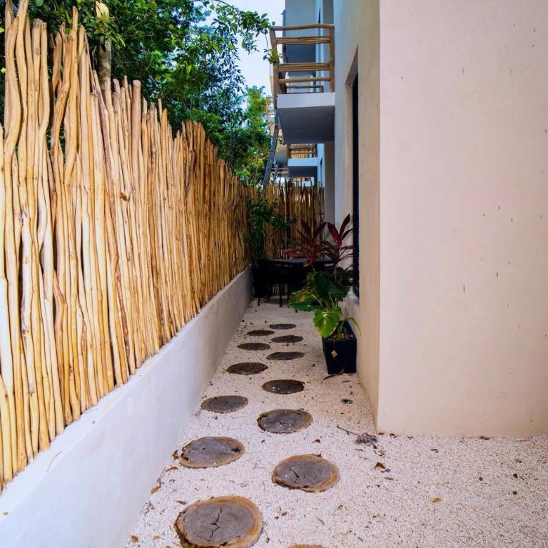 Natural Lighted Boho Chic Studio with Private Pool by Waves - Apartamento de 1 dormitorio - 16