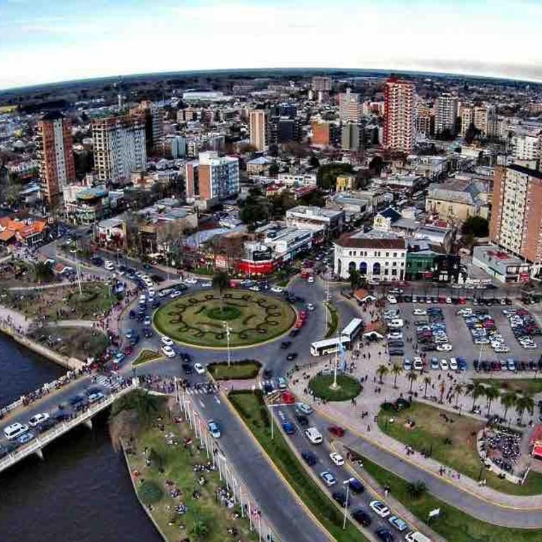Tigre Center Tower - Con piscina y seguridad 24hs - Opcional cochera - Apartamento de 1 dormitorio - 18
