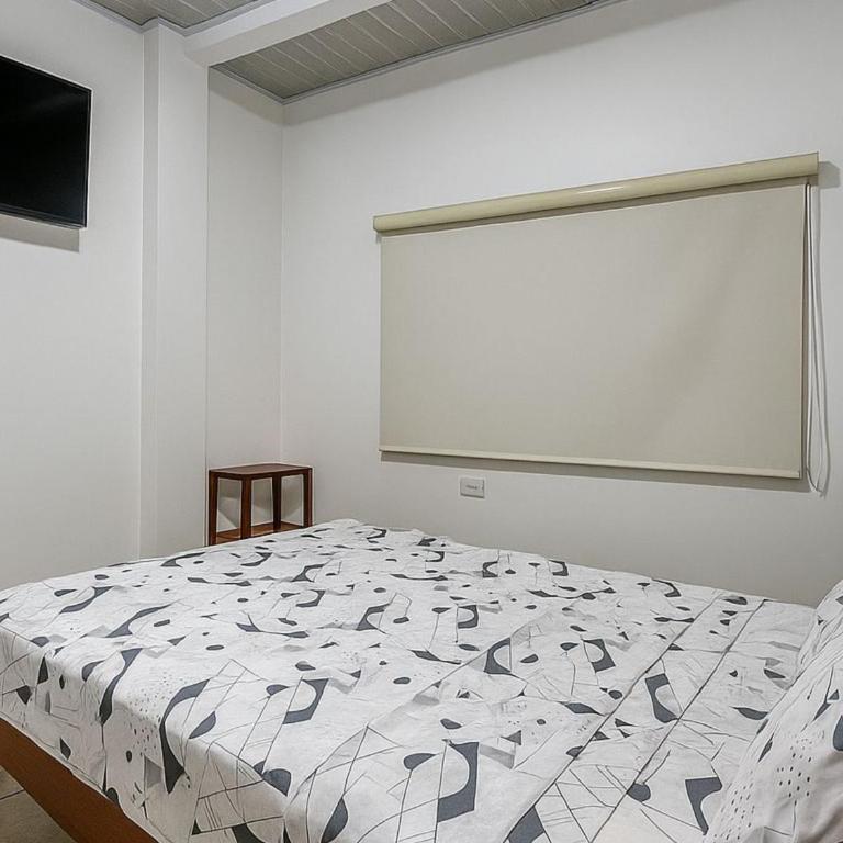 Hotel MONARCA - Habitación Doble Grande - 5