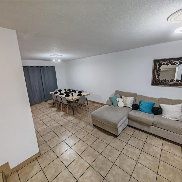 Comfortable 3 bedroom house - Casa de 3 dormitorios - 21