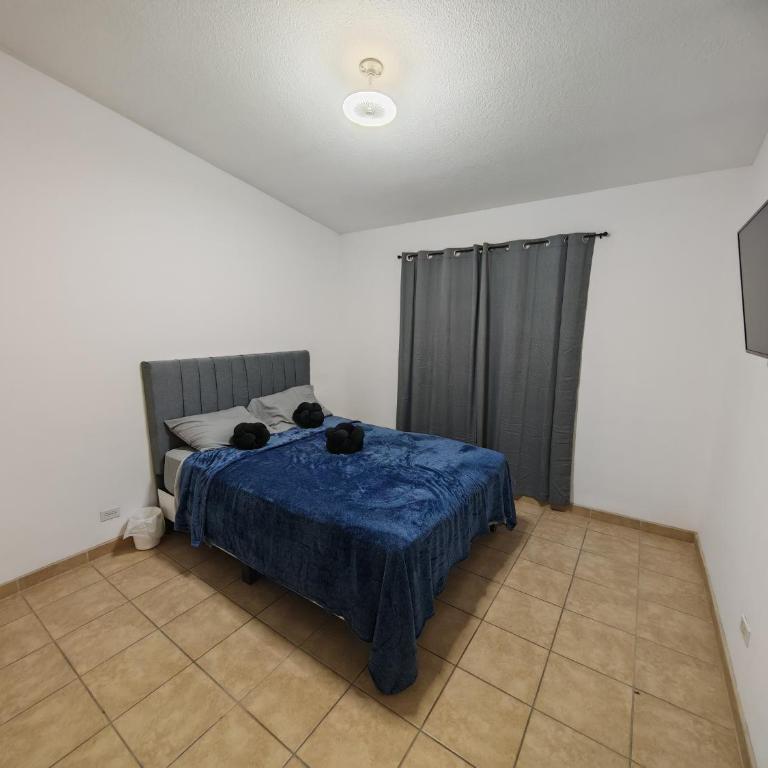Comfortable 3 bedroom house - Casa de 3 dormitorios - 18