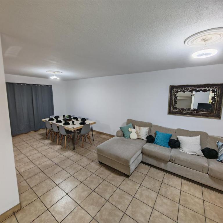 Comfortable 3 bedroom house - Casa de 3 dormitorios - 19