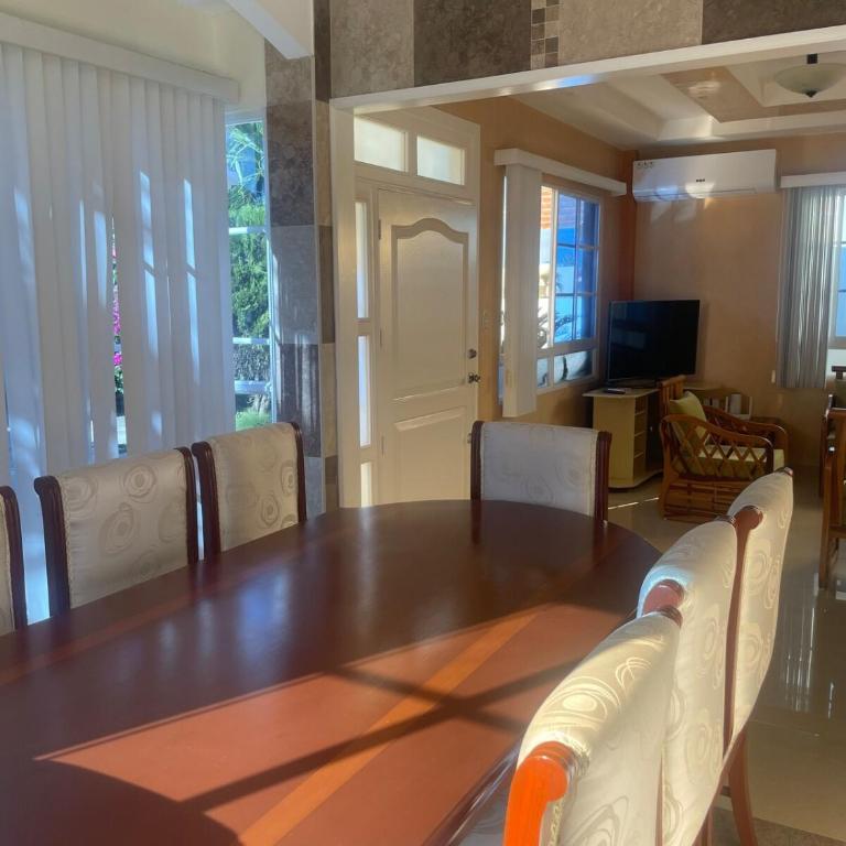 Casa en urbanización privada a 2 minutos caminando de la playa, Vía a Data - Four-Bedroom House - 22