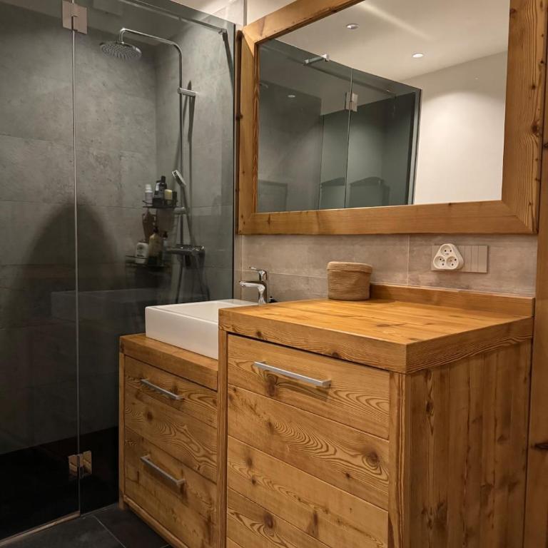 Comfortable house - 4 people - quiet - Chalet mit 2 Schlafzimmern - 5