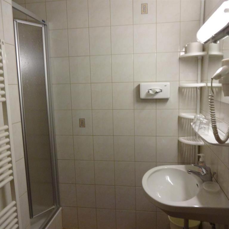 Pension & Appartement Fortin - Doppelzimmer - 12