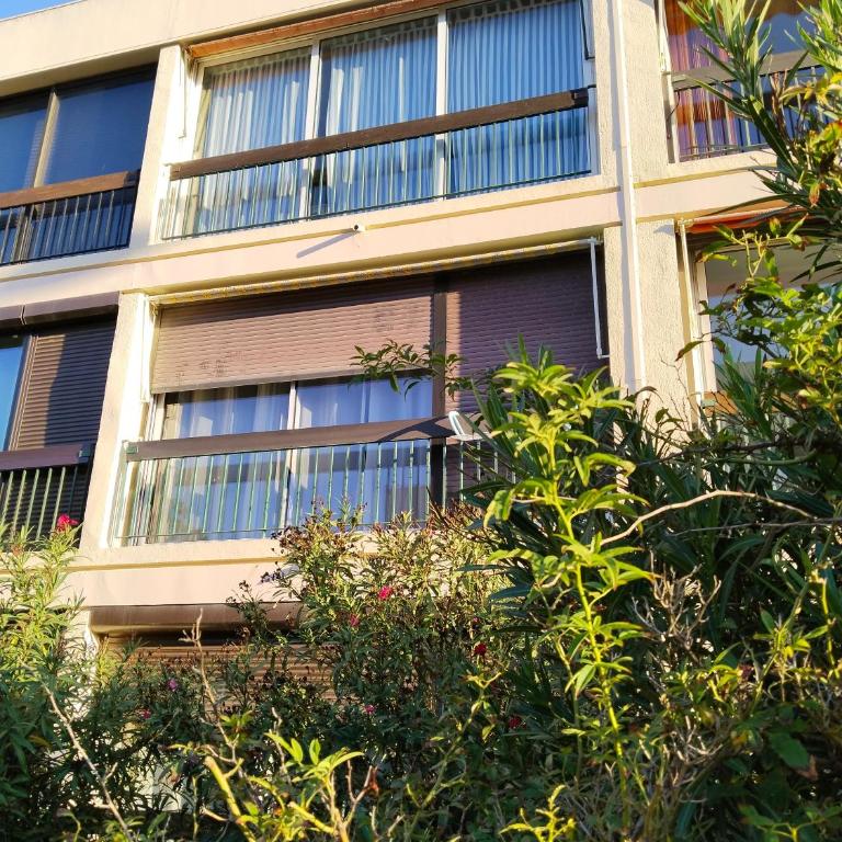 Grand T2 cosy classé 3 étoiles proche des plages - Apartment mit 1 Schlafzimmer - 24