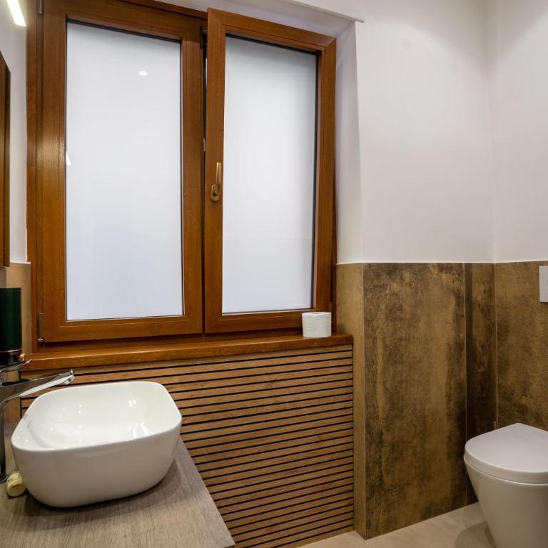 4 Seasons Roma Trastevere - Camera Matrimoniale Deluxe con Balcone - 29